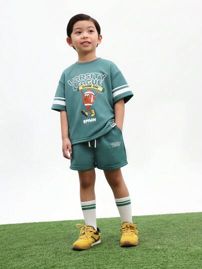 SUMWON Boys Varsity League Football Graphic Oversized T-Shirt And Shorts Two Piece Co-Ord Set Green