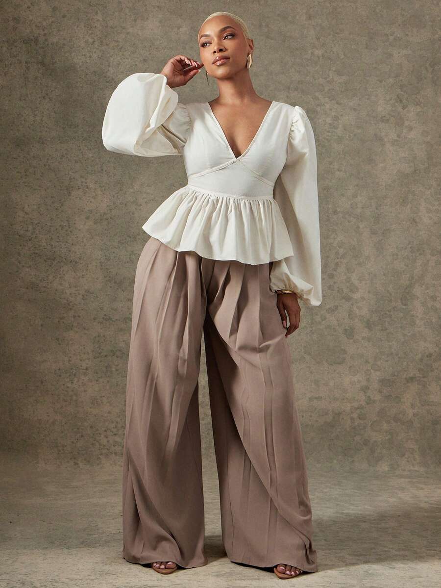 Vixey V领褶皱泡泡袖长袖荷叶边下摆上衣 - 白色 - 查看 1