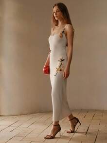 MOTF PREMIUM EMBROIDERY FLORAL PATCHED SLIM FIT SLIP SWEATER DRESS - Apricot - View 7