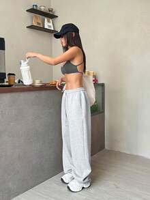 SHEIN EZwear 纯色露脐吊带背心，女士夏季上衣，夏季女装，夏季上衣，带胸罩的T恤，瑜伽套装，女士瑜伽上衣，内置胸罩的吊带背心 - 深灰色 - 查看 6
