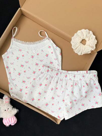 Comfortcana 2026 New Arrival Spring/Summer Women's Casual Ditsy Floral Camisole And Shorts 2 Pieces Set, Summer Beach Outfit For Women Holiday Outfits For Women Y2k Country