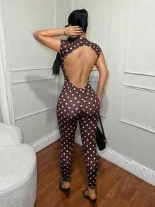 SHEIN SXY 波点深V露背性感连体裤 - 彩色 - 查看 2
