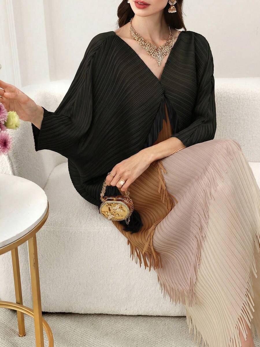 Al Najma 驼色拼接七分袖V领褶裥流苏女式连衣裙 - 黑色 - 查看 1