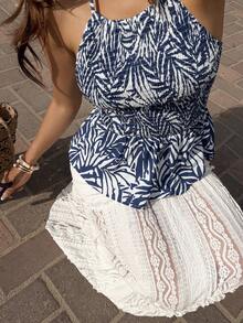 SHEIN Frenchy Áo thun nữ cổ yếm in họa tiết cây cỏ, kiểu dáng thường ngày, thích hợp cho kỳ nghỉ. - Xanh và trắng - Xem 7