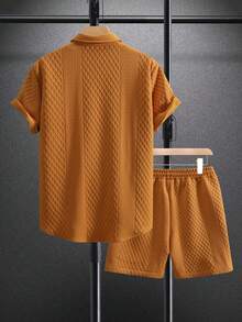 Manfinity Homme Men's Solid Color Single-Breasted Short Sleeve Shirt And Drawstring Waist Shorts 2-Piece Casual Set - Camel - View 2