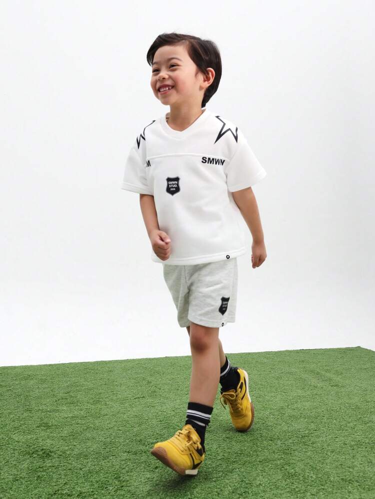 Boys Team Co-Ord Set With Short Sleeve Graphic Print T-Shirt And Casual Shorts With Logo Shield Badge For Summer Active Wear , World Cup