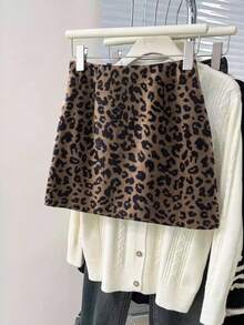 SHEIN Franclia 女士极简通勤豹纹A字裙，新款百搭时尚高腰修身豹纹铅笔裙 - 咖啡棕 - 查看 2