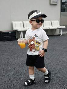 男婴卡通熊字母印花短袖连帽T恤和短裤休闲套装，夏季套装，婴儿服装，男婴春夏套装 - 黑與白 - 查看 9