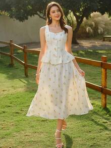 Vintamour Bộ đồ nữ cổ điển thanh lịch 2 mảnh, áo không tay cổ bẻ và chân váy xòe in hoa mùa xuân/hè, nền màu mơ điểm xuyết hoa vàng. - Màu vàng - Xem 6