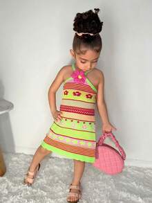 手工钩织彩色彩虹连衣裙，适合年轻女孩，休闲时尚，百搭，适合派对、郊游、姐妹合影、公园、露营、度假、日常休闲等场合。 - 彩色 - 查看 4