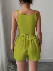 Selianne Bộ 2 món áo thun trơn màu đơn giản cài nút phía trước + quần short cho nữ - Màu vàng - Xem 2