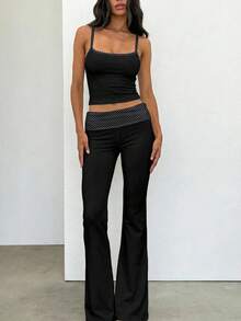 SHEIN EZwear Bộ áo hai dây và quần dài phối màu tương phản họa tiết chấm bi cổ điển mùa hè mới, thích hợp cho các chuyến đi chơi mùa xuân/hè, sành điệu, phong cách Y2K, mặc ngoài trời và ở nhà. - Nhiều màu - Xem 6