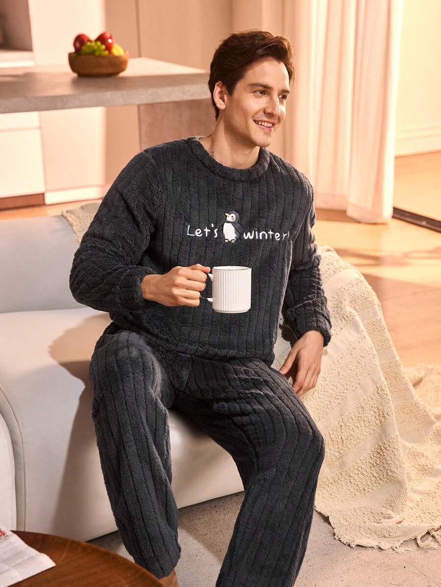 Manfinity Underwear&Sleepwear Basics Fleece Crew Neck Embroidered Long Sleeve & Long Pants Men's Pajama Set, Winter - Dark Grey - View 1