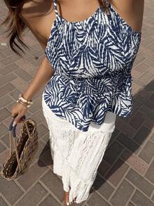 SHEIN Frenchy Áo thun nữ cổ yếm in họa tiết cây cỏ, kiểu dáng thường ngày, thích hợp cho kỳ nghỉ. - Xanh và trắng - Xem 3