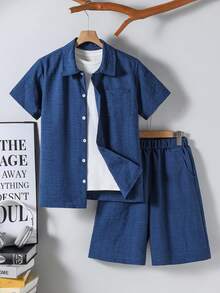 Vacaura Bộ 2 món thời trang thường ngày, tối giản, đa năng, áo sơ mi ngắn tay và quần short màu xanh navy phối hai tông màu, dáng rộng, thoải mái cho mùa thu, xuân, hè, phù hợp cho mặc hàng ngày, đi làm, hoạt động ngoài trời, thể thao, đi học, dạo phố, dự tiệc và chụp ảnh. - Nhiều màu - Xem 5