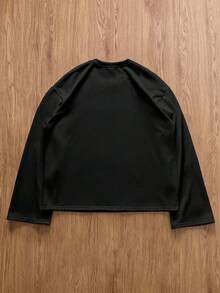 TOKVUE 男士宽松白色短袖T恤，高品质撞色刺绣，适合日常穿着、外出、上学、聚会、音乐节等场合。男女皆宜，可作为送给男友、朋友、丈夫的礼物。 - 黑色 - 查看 3