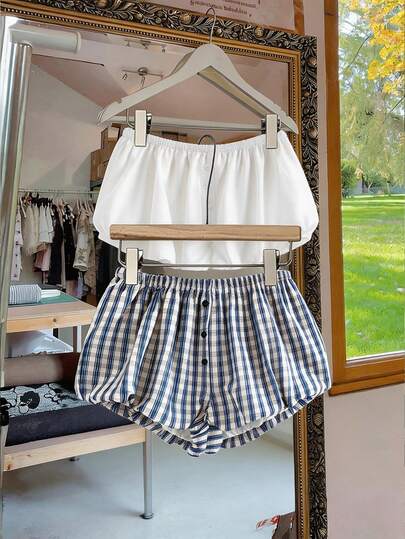 Sweetra Bộ đồ 2 món cỡ lớn dành cho nữ: Quần harem họa tiết hoa và quần legging kẻ caro.