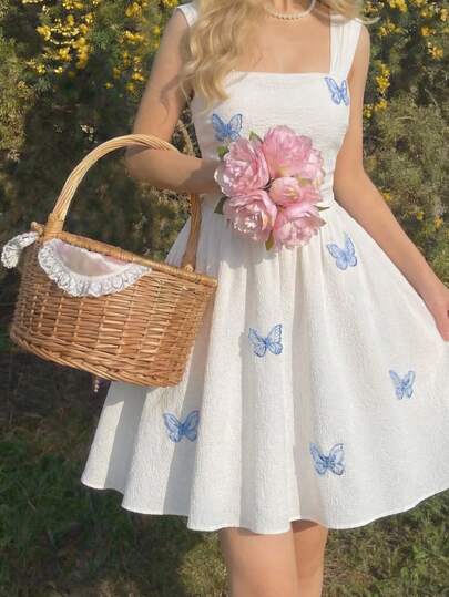 SHEIN Teen Girls Jacquard Backless Butterfly Decor Reversible Camisole Dress