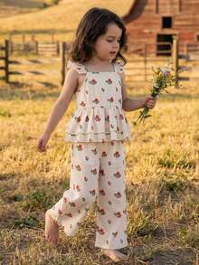 SHEIN Vintaside Kids 女童两件套：复古碎花吊带背心配荷叶边袖子和宽松阔腿裤，休闲度假装，夏季 - 杏色 - 查看 3