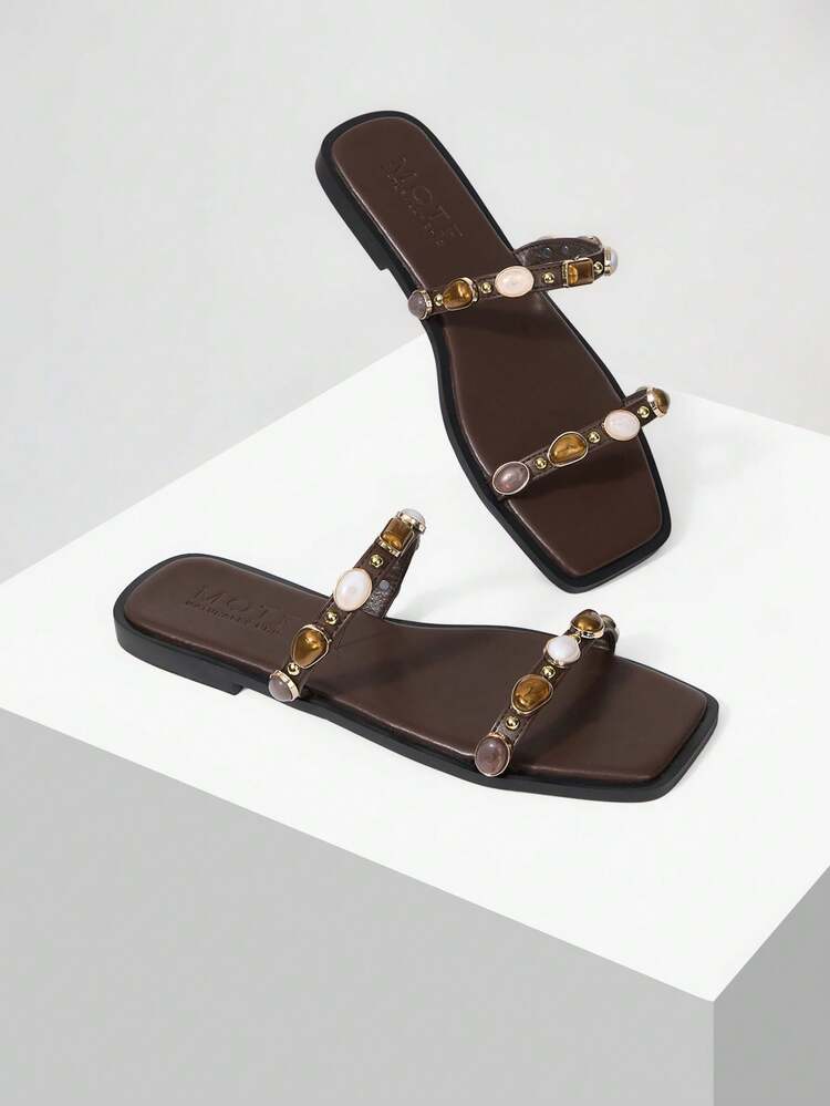 SPRING AND SUMMER NEW OUTDOOR WOMEN'S FLAT BOTTOM SQUARE TOE RHINESTONE SIMPLE SLIPPERS WOMEN'S THICK BOTTOM NON-SLIP OPEN-TOED CASUAL VERSATILE BEACH SLIPPERS