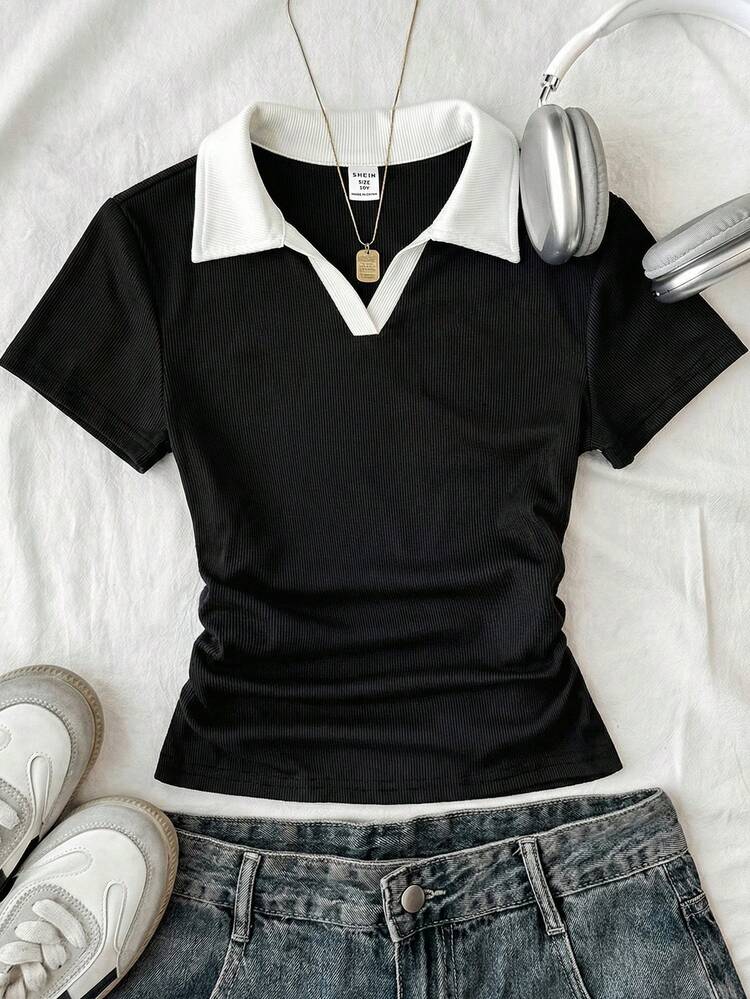 SHEIN 少女款海军蓝白领针织休闲撞色修身短款上衣，带小号Logo刺绣 - 黑與白 - 查看 3