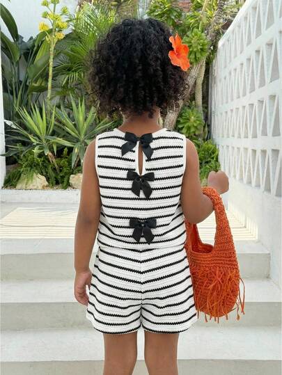 SHEIN Young Girl Spring/Summer New Basic Black & White Striped Sleeveless Top With Bow Decor And Shorts 2-Piece Set