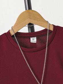 SHEIN Set Kasual 2 Potong untuk Anak Laki-Laki Usia Remaja, Kaos Lengan Pendek dan Celana Pendek dengan Motif Huruf - Burgundy - View 3