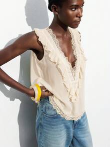 Maija 女士深V领荷叶边休闲百搭日常上衣 - 杏色 - 查看 6