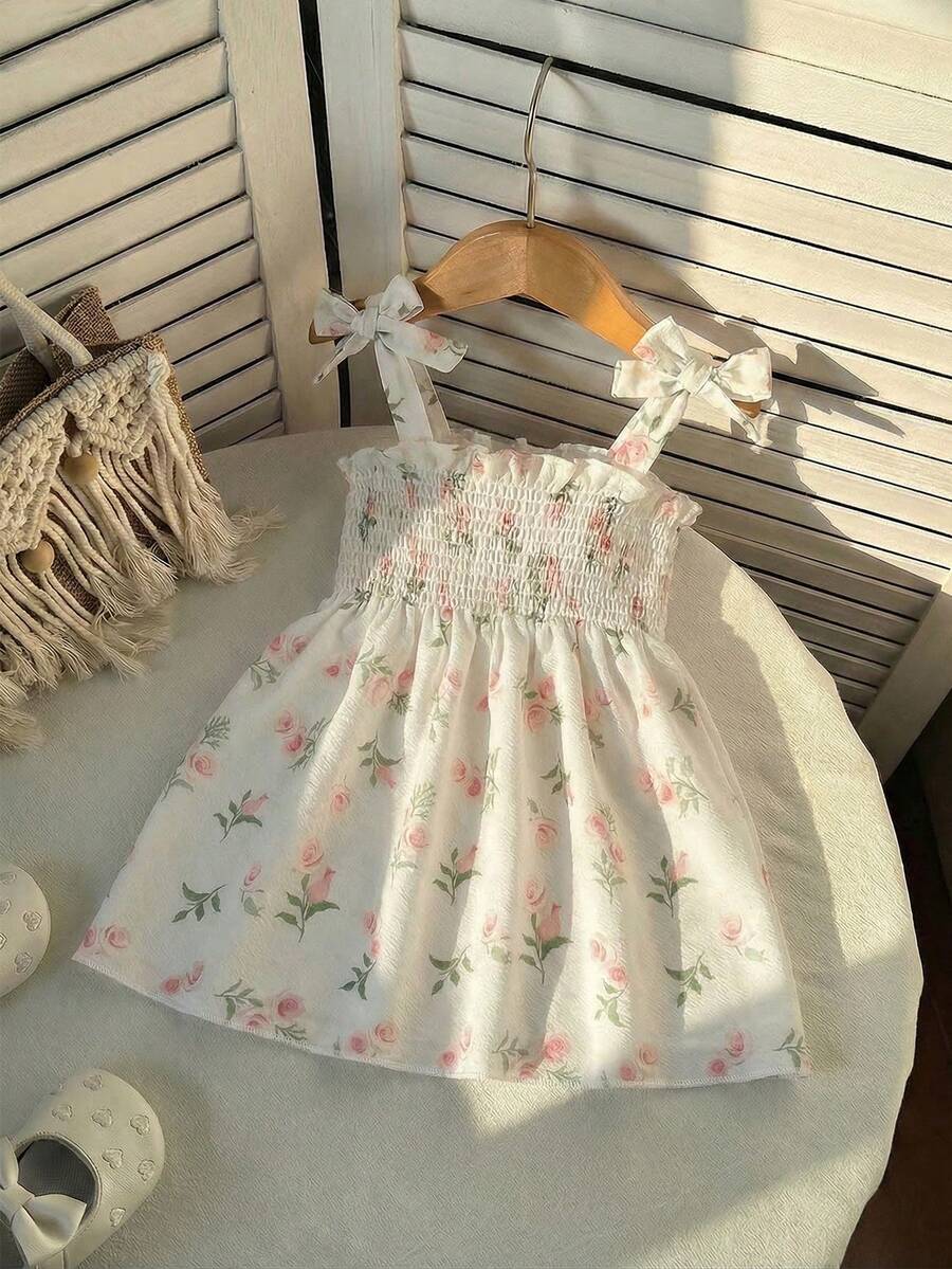 SHEIN Vintaside Kids 女童无袖褶皱彩色连衣裙,个性化公主甜美中长款,适合度假和聚会 - 彩色 - 查看 1