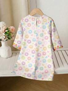 SHEIN Vestido de manga larga con estampado de flamenco para niña joven, estilo de vacaciones, vestido árabe floral rosa para niñas jóvenes en otoño, elegante cuello floral, vestido árabe de manga larga casual y sencillo, adecuado para usar en primavera y verano, elegante y digno vestido de manga larga, bata de oración, cómodo y casual, estilo de vacaciones, digna bata kaftan, bata árabe para niños, ropa pakistaní jalabiya para niñas jóvenes - Multicolor - Ver 5