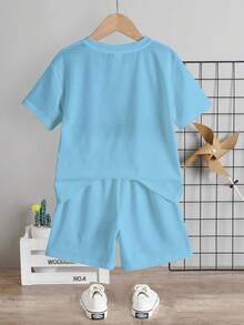 SHEIN Conjunto de camiseta casual minimalista para niño pequeño, adecuado para el verano, con estampado clásico y lindo de tigre - Multicolor - Ver 3