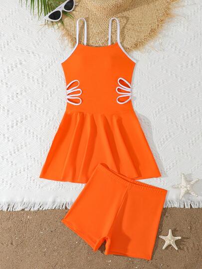 SHEIN Bộ đồ bơi tankini khoét lỗ màu đen trắng cho bé gái, gồm áo bơi hai dây dài đến đầu gối và quần bơi (2 món).