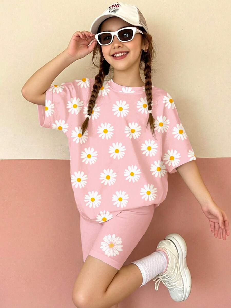 柔和的淡粉色,简约优雅的乡村雏菊印花,少女休闲舒适宽松圆领短袖T恤搭配修身骑行短裤套装,适合日常穿着、街头风、郊游、度假、野餐、农场、返校节、春夏等场合。 - 白色 - 查看 1