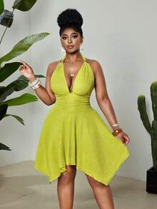 Maweii Đầm cổ yếm thanh lịch dành cho nữ cỡ lớn, chất liệu vải dệt jacquard co giãn cao cấp, cúc trang trí kim loại, nơ thắt ở cổ sau, chống nhăn, thiết kế thắt eo, vạt bất đối xứng, hở lưng, phù hợp cho tiệc tùng, lễ hội âm nhạc, kỳ nghỉ biển, thiết kế đa năng. - màu xanh lá - Xem 6