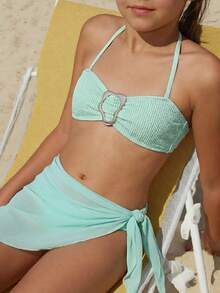 Sparklyn 2026春夏新款时尚柔软舒适面料夏季度假旅行必备儿童夏季套装，女童三件套绿色比基尼，配有可调节肩带、舒适弹力短裤和围裙，适合海滩、游泳池等场合。 - 綠色 - 查看 3