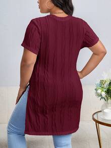 SHEIN Essnce Plus Size Women's Solid Color Split Design Casual Versatile Daily Wear Short Sleeve T-Shirt - Red - View 2