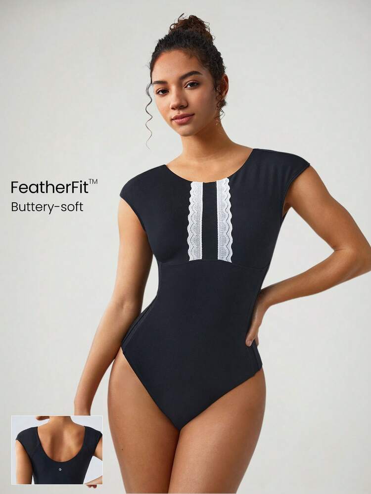 FeatherFit™ Body in stile body manica corta a maniche corte con regolazione, a basso impatto, adatto per uso quotidiano e per San Valentino, Love