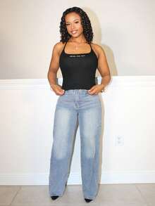 Steph T 背面有字母图案的无袖上衣 背心 学院风上衣 - 黑色 - 查看 1