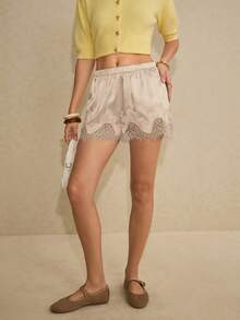 Quần short nữ phối ren, màu trơn, cạp chun, có túi bên hông. - Màu Khaki - Xem 5