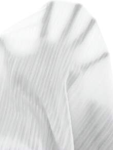 GlowEve CURVE Camiseta elegante de manga corta con escote irregular, hombros descubiertos y contraste de color, de moda y elegante para tallas grandes - Blanco y Negro - Ver 4