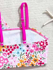 Girls (Small) Swimwear Set, Cute Ditsy Floral 3 PiecesSwimwear, Fashionable Casual Elegant Lady Style, Suitable For Swimming, Vacation, Summer Girl Swimwear With Cover Up Girls Beach Vacation Outfits Girl Outfit Sets Summer Summer Holiday Outfits Girls Summer Outfit Beachwear Floral Swim Cover Up Young Girl Swimwear Girl Summer Sets Floral Swimwear Girls Cover Up Toddler Swimwear Childrens Bikini - Pink - View 4