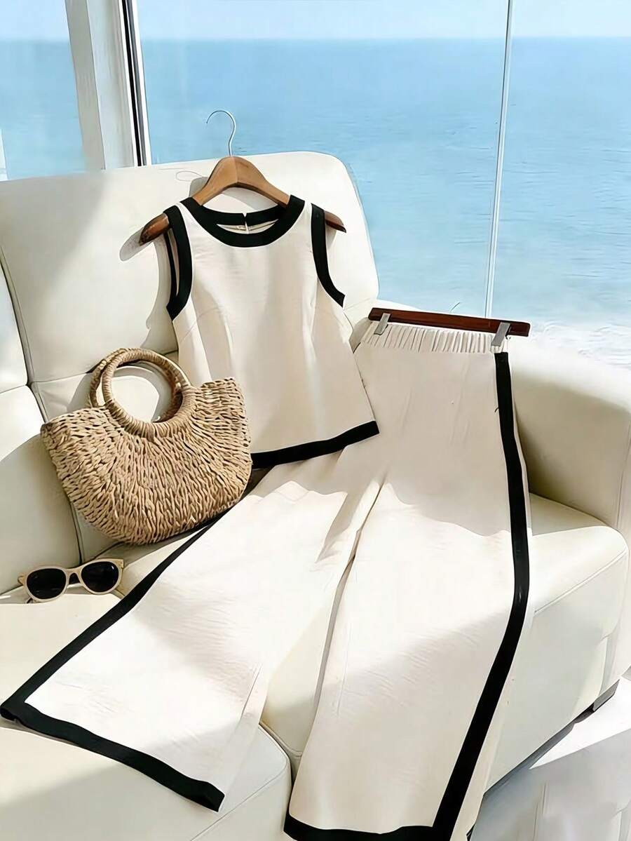 Franclia Petite Bộ đồ nữ thanh lịch gồm áo tank top cổ tròn màu trơn và quần ống rộng phối màu tương phản, thích hợp cho kỳ nghỉ và mặc thường ngày. - Màu be - Xem 1