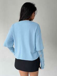 Aloruh Kaos Wanita Kasual Polos Kerah Bulat Pas Badan dengan Hiasan Renda Manis - Baby Blue - View 2