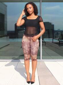 Steph T Top transparent en maille pour femmes avec empiècement, col carré, ajusté, froncé, sexy pour sortie, été, transparent, crop top pour femmes - Noir - Voir 5