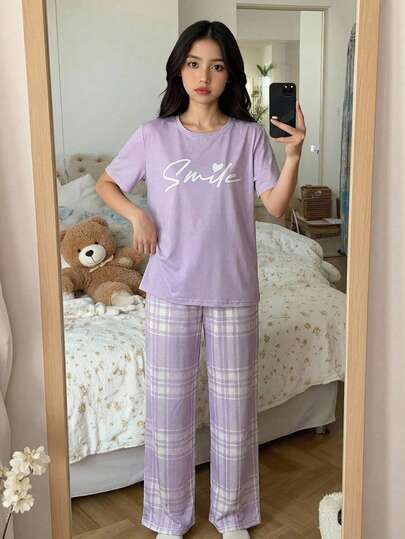  SHEIN 女童休闲两件套，字母印花T恤+格子裤，舒适宽松家居服，室内外皆宜