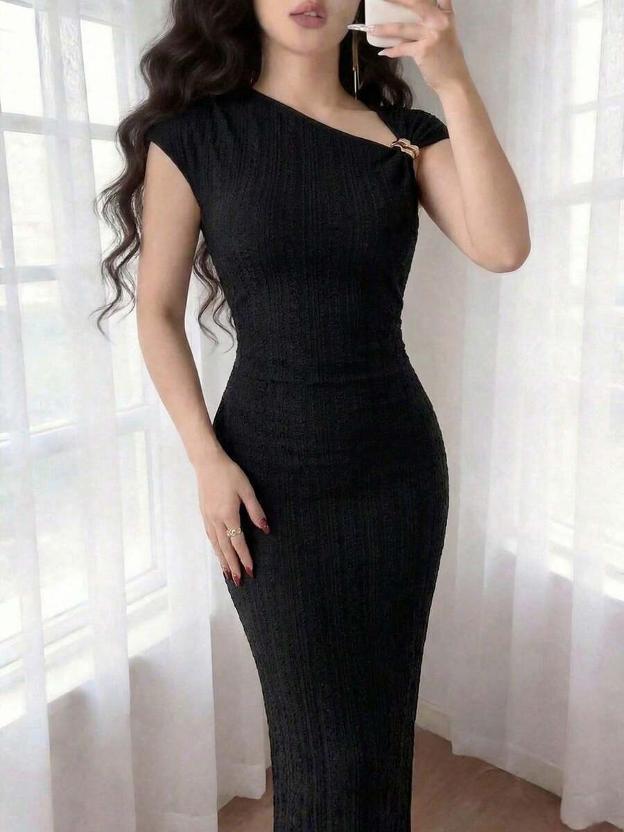 Feyla 女士优雅金属装饰不对称肩部连衣裙,夏季 - 黑色 - 查看 1