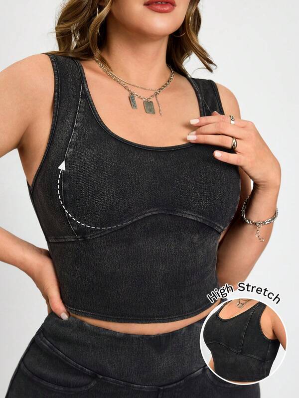 SHEIN CURVE+ 大码夏季休闲修身无袖露脐牛仔上衣，春夏皆宜，适合嘉年华、通勤、度假、毕业典礼等场合，时尚百搭，Y2K风格，可爱街头风，适合派对、婚礼、商务休闲等场合。女士无袖水洗黑色牛仔露脐吊带背心，休闲百搭。