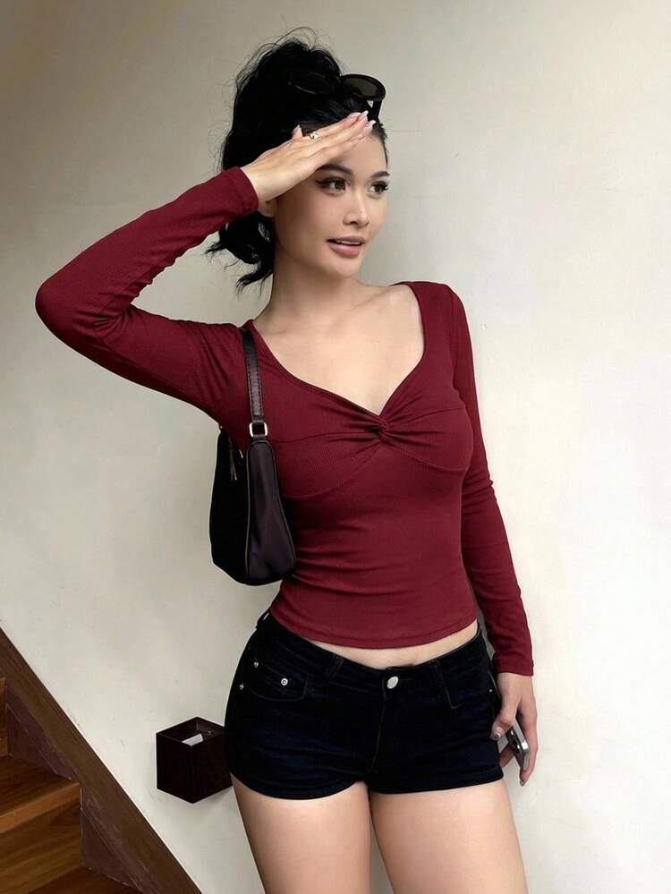 Women's Square Neck Twist Front Short Sleeve Fitted T-Shirt