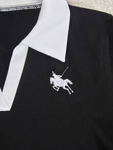 SHEIN 这款少女休闲运动套装，采用撞色缝线 Polo 领设计，胸前饰有刺绣，短袖上衣腰部设有褶裥，搭配阔腿抽绳裤。海军蓝配色，完美兼顾舒适与时尚。简约而不失精致，可调节腰围的阔腿裤和撞色 Polo 领更能衬托颈部线条。是居家休闲、运动健身或户外活动的必备夏季单品。 - 黑色 - 查看 6