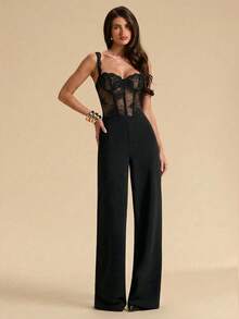 SHEIN BAE Conjunto de top corto y pantalones con tirantes de espagueti y cruce de encaje sexy, Mono de encaje transparente con estilo envolvente, Mono de camisola de encaje negro con parches transparentes - Negro - Ver 5